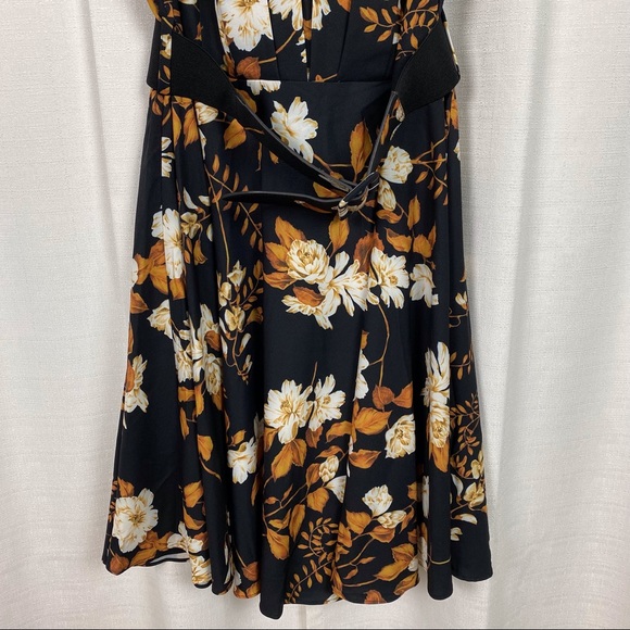 City Chic Black Floral Golden Leaf Midi Dress Sz.XS(14) - Picture 8 of 15